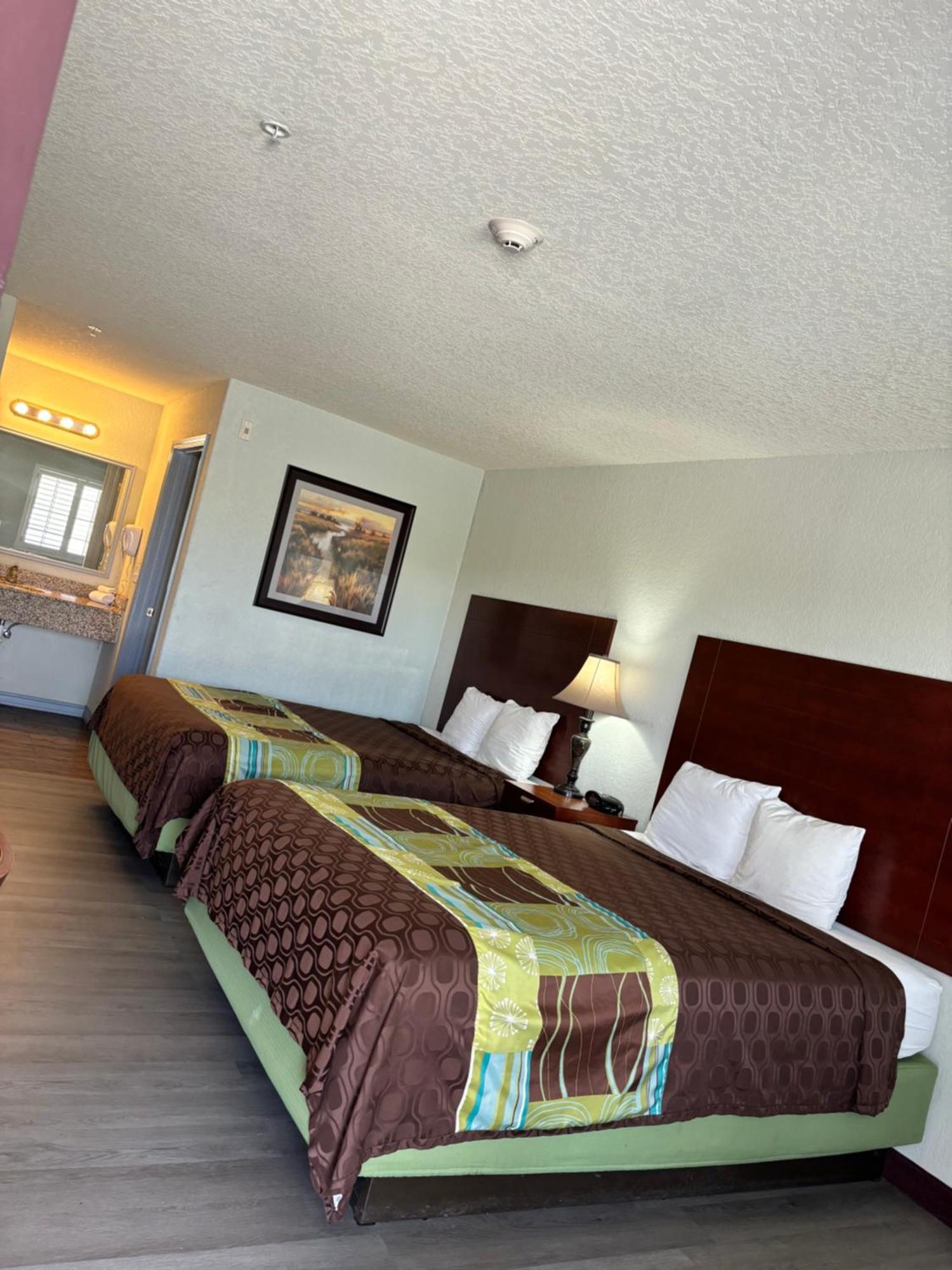 Hotel Bien Venido Pearsall Exteriér fotografie